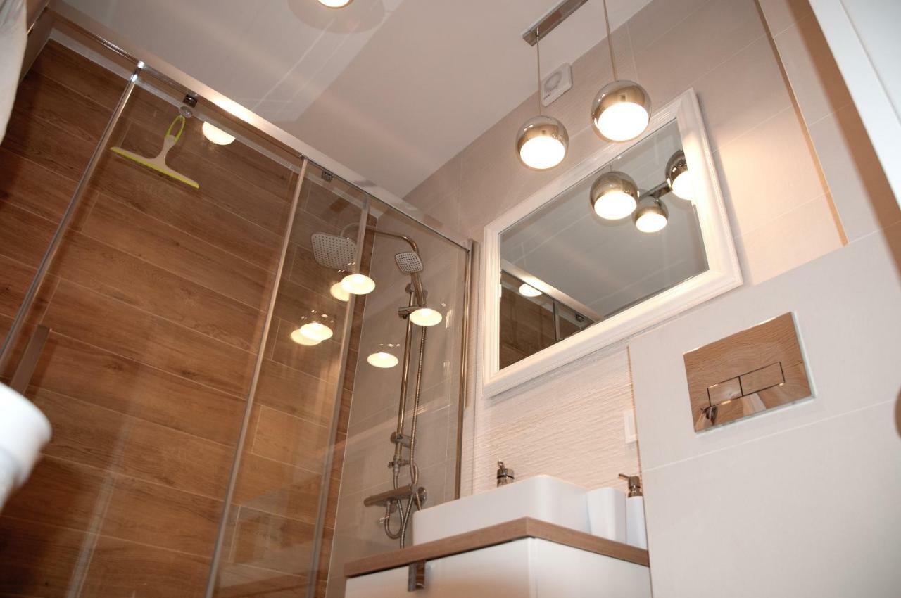 Apartament Ikar - 2 Pokojowy Przy Morzu Z Wlasnym Ogrodkiem Pobierowo Luaran gambar